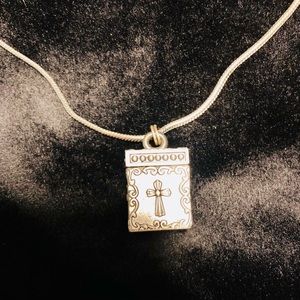 Necklace with angels